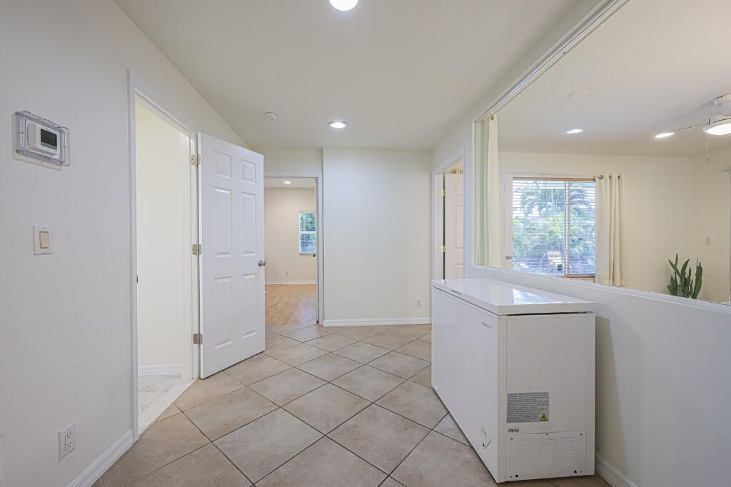 384 NW 23rd Street, Boca Raton, FL 33431 Photo