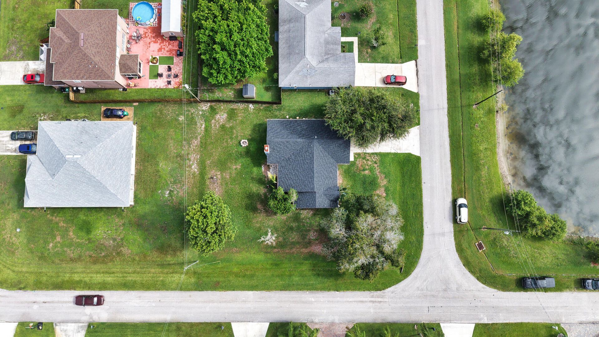 4690 SW Quezon Street, Port Saint Lucie, FL 34953 Photo