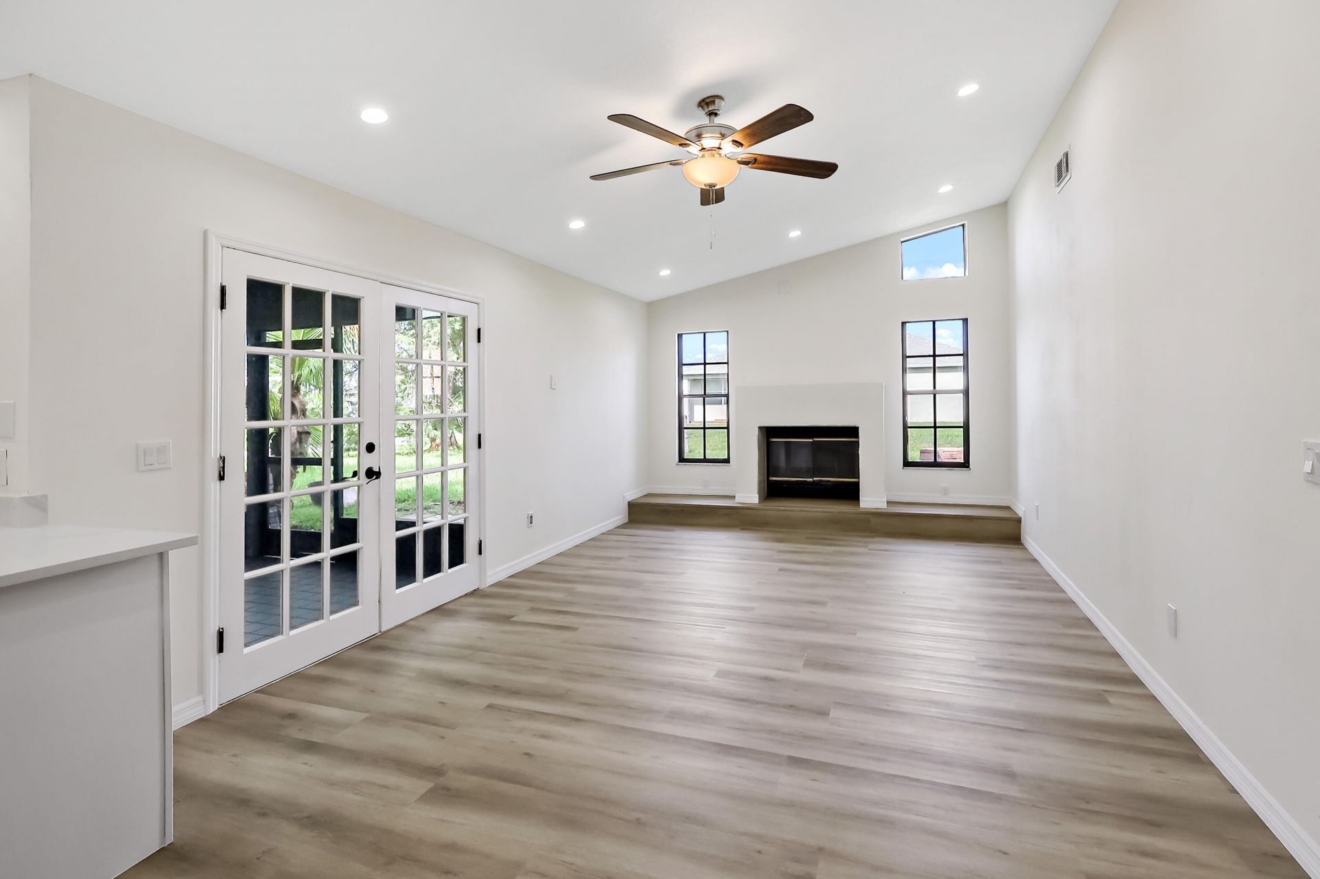 4690 SW Quezon Street, Port Saint Lucie, FL 34953 Photo