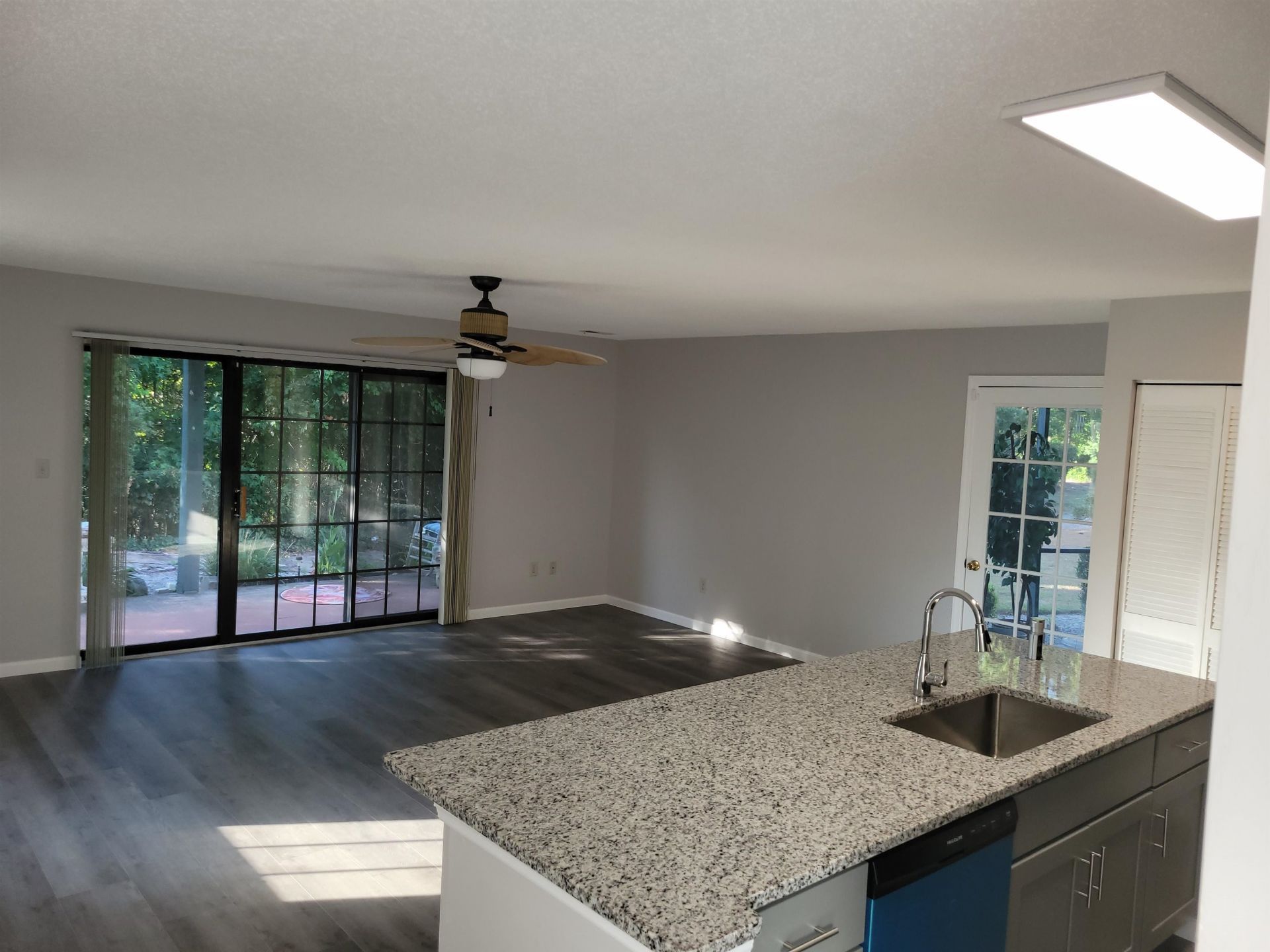4341 Spa Dr.  Photo 4