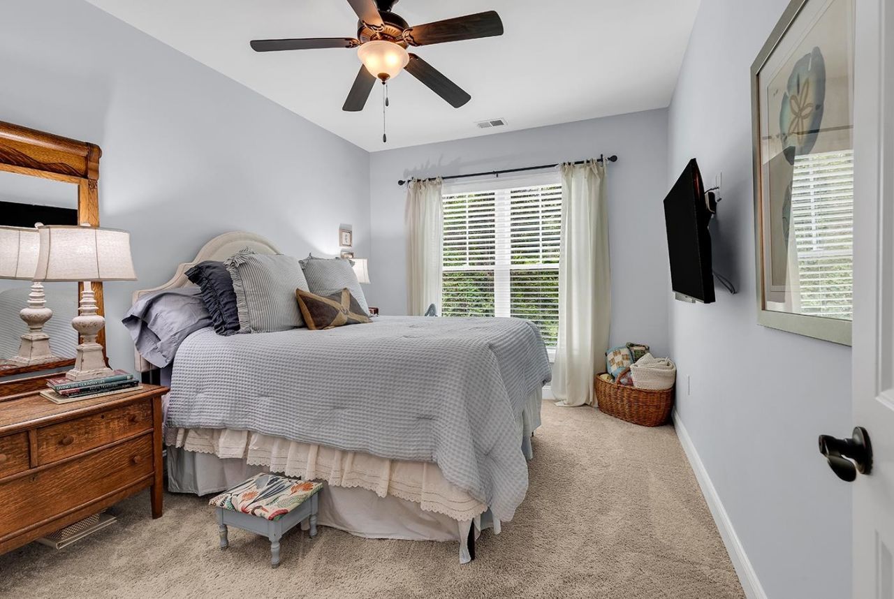 16 Vintners Ln.  Photo 20