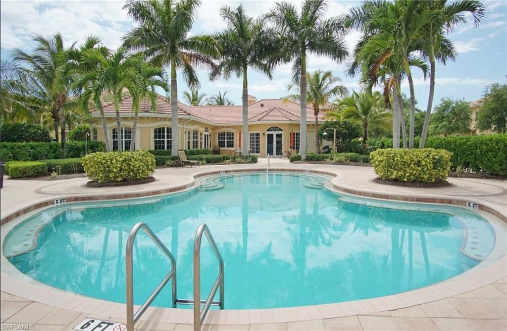 7172 Lemuria Cir, Unit 1802, Naples, FL 34109 Photo