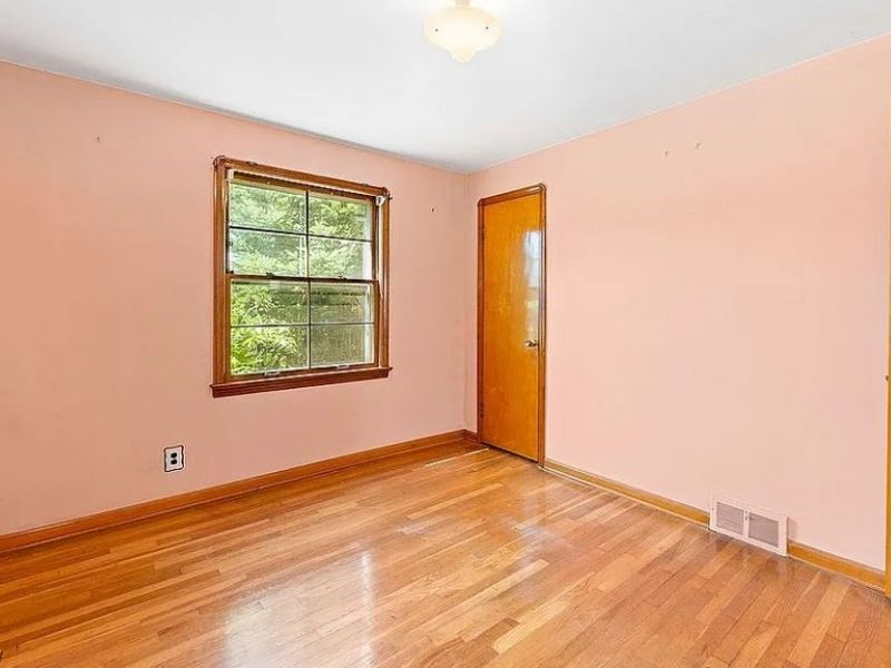 6008 Charles Avenue, Parma, OH 44129 Photo 14