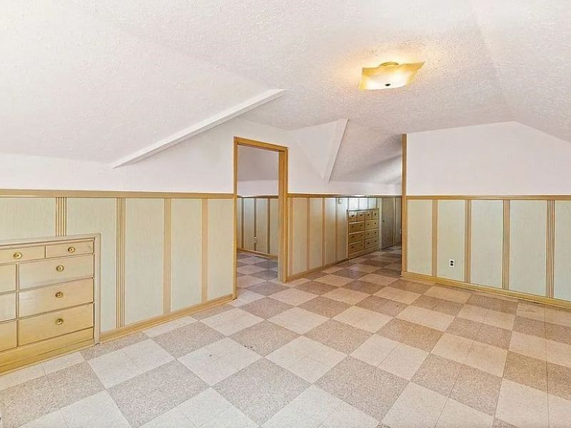 6008 Charles Avenue, Parma, OH 44129 Photo 20