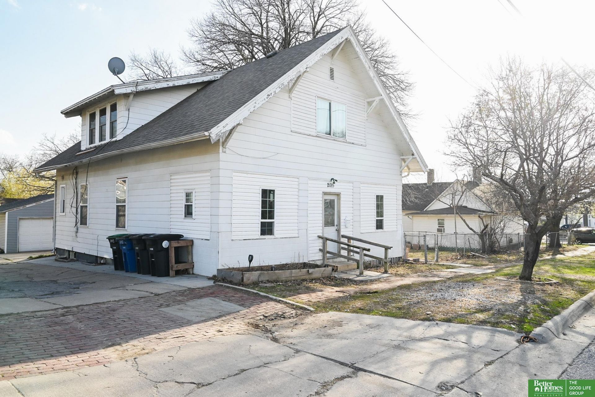 2015 W Street, Omaha, NE 68107 Main Photo