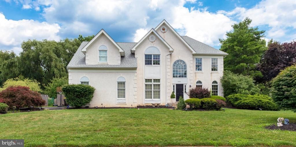 2059 DAWN LANE, NEWTOWN, PA 18940