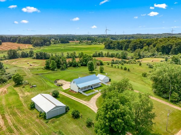 8651 Moreland Road, Jerome, MI 49249