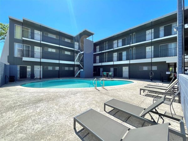 2900 Cole ST, Unit 202, Austin, TX 78705