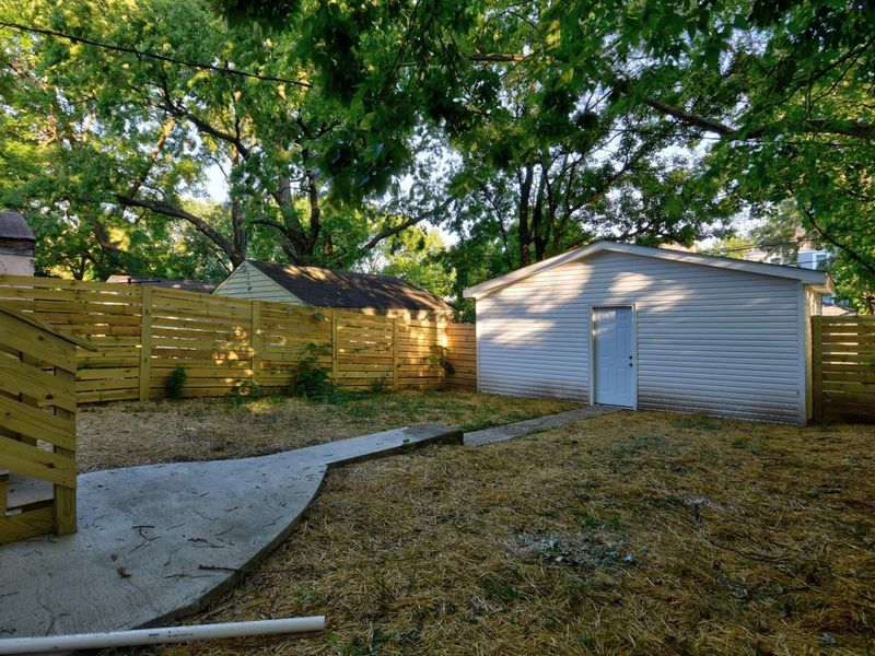 1611 Pembroke Avenue , Columbus, OH 43203 Photo 19