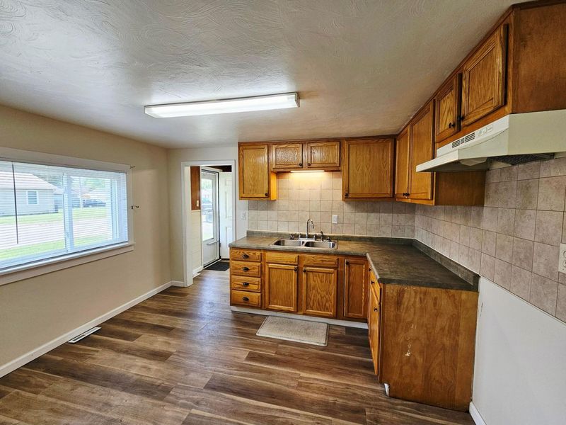 1204 Rawlings Street , Washington Court House, OH 43160 Photo 11