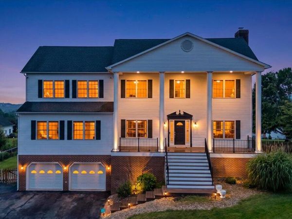155 Alder LN NW, Christiansburg, VA 24073