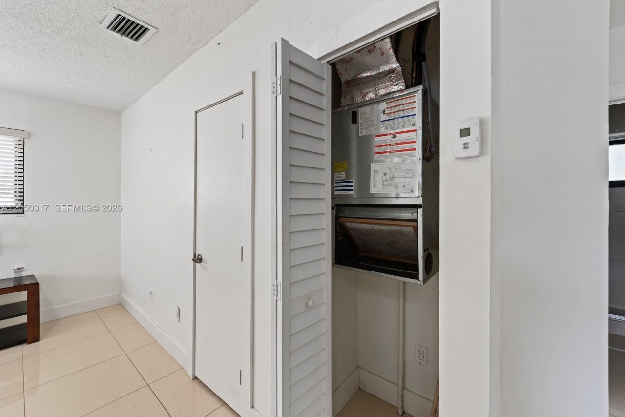 1911 NW 30th St , Unit 3, Miami, FL 33142 Photo