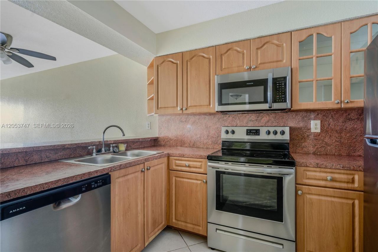 15545 N Miami Lakeway N , Unit 102, Miami Lakes, FL 33014 Photo