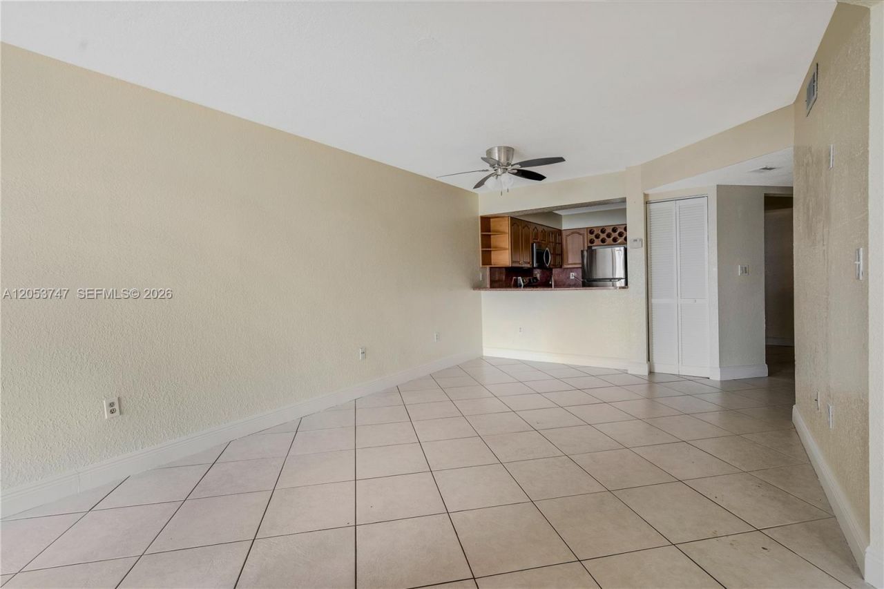 15545 N Miami Lakeway N , Unit 102, Miami Lakes, FL 33014 Photo