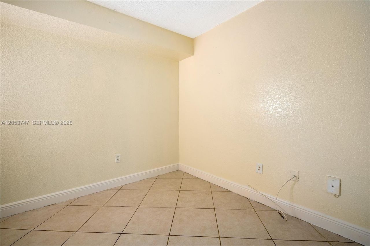 15545 N Miami Lakeway N , Unit 102, Miami Lakes, FL 33014 Photo