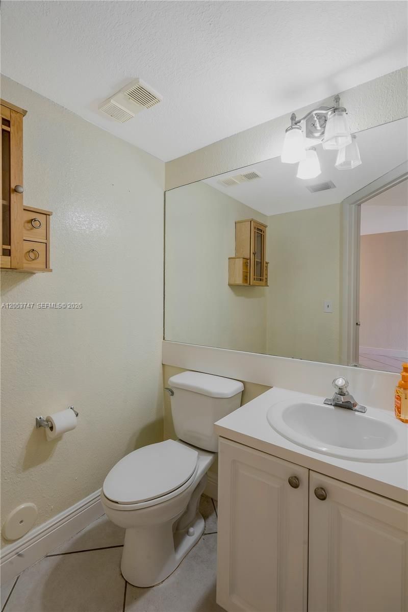 15545 N Miami Lakeway N , Unit 102, Miami Lakes, FL 33014 Photo