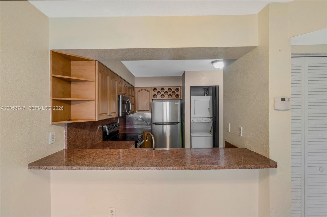 15545 N Miami Lakeway N , Unit 102, Miami Lakes, FL 33014 Photo
