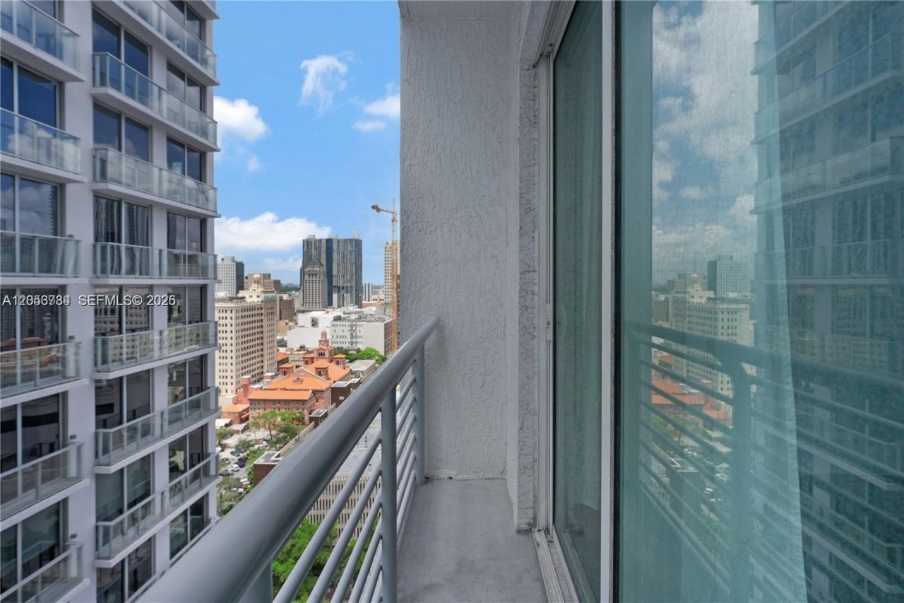 234 NE 3rd St , Unit 2109, Miami, FL 33132 Photo