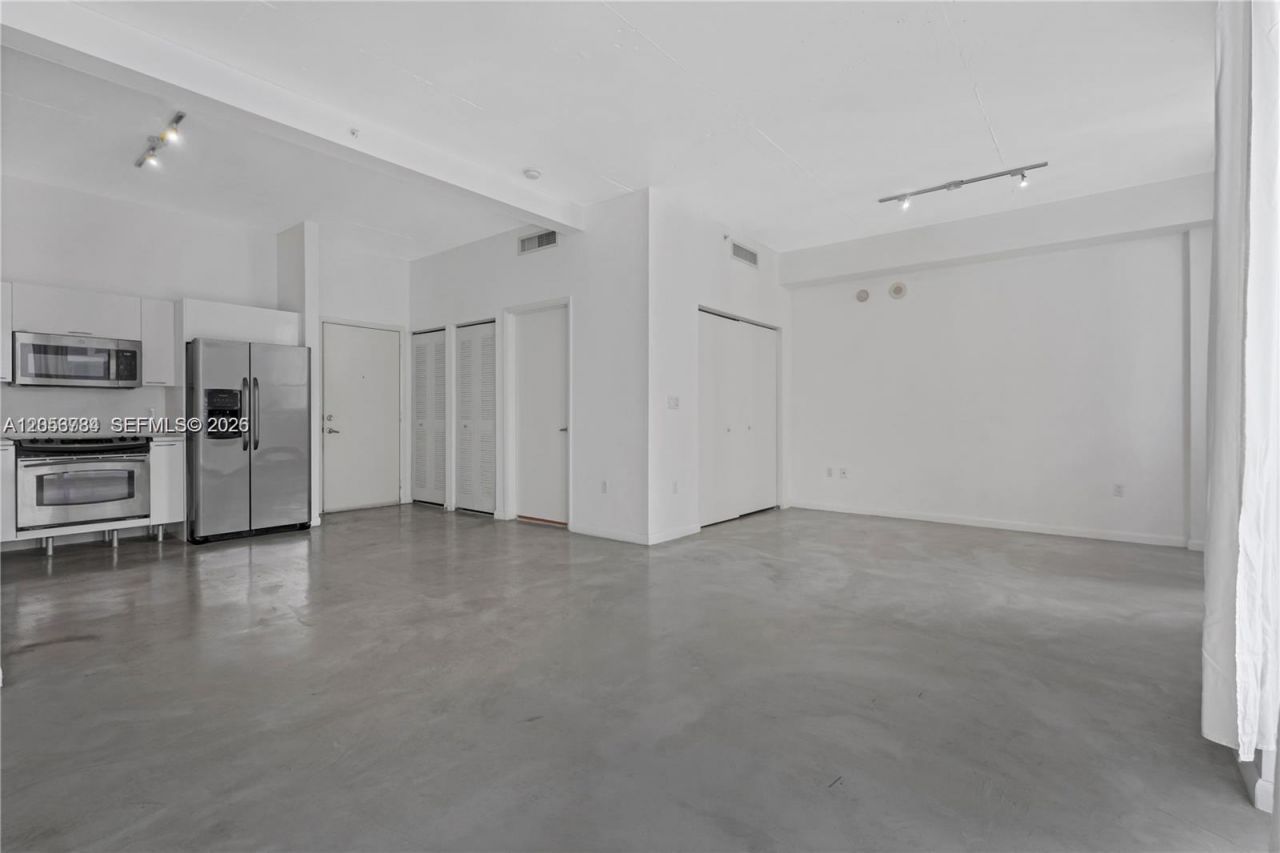 234 NE 3rd St , Unit 2109, Miami, FL 33132 Photo