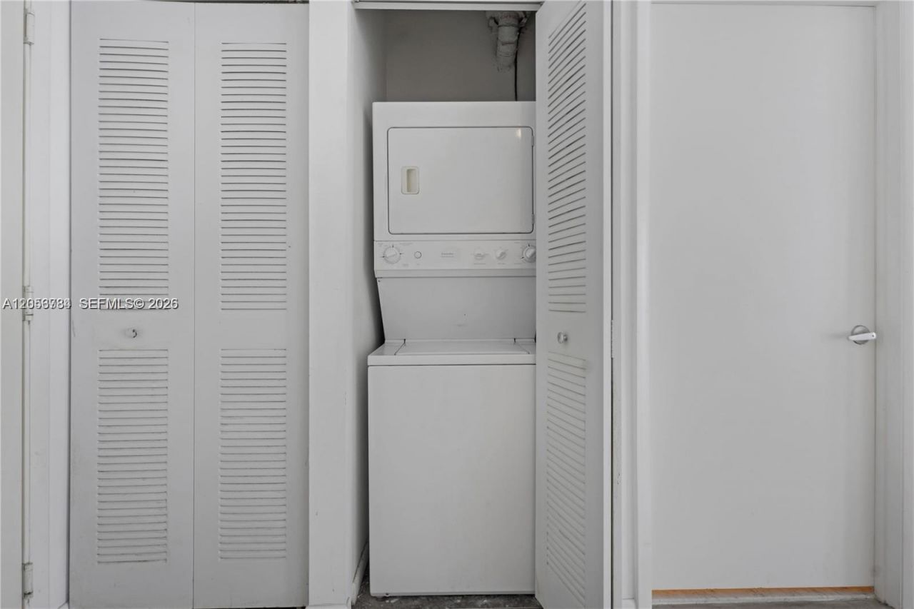 234 NE 3rd St , Unit 2109, Miami, FL 33132 Photo