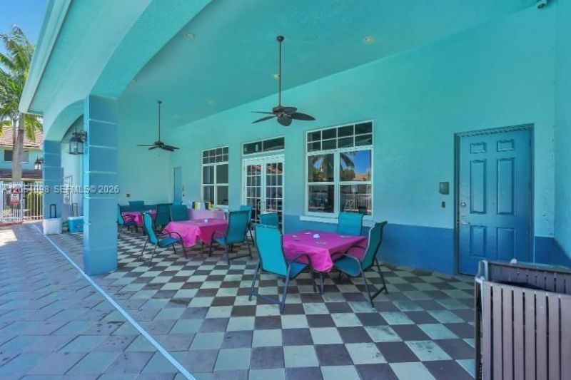 1942 Alamanda Way , Riviera Beach, FL 33404 Photo