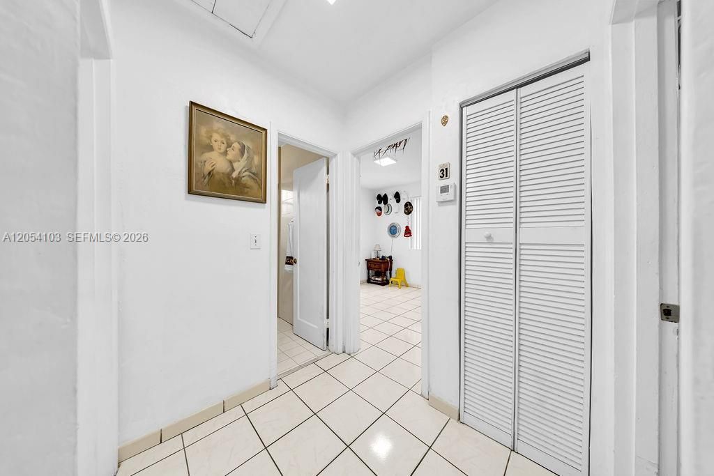 11 W 64th St , Hialeah, FL 33012 Photo