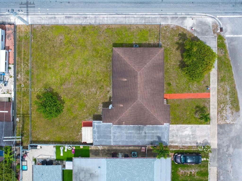 11 W 64th St , Hialeah, FL 33012 Photo
