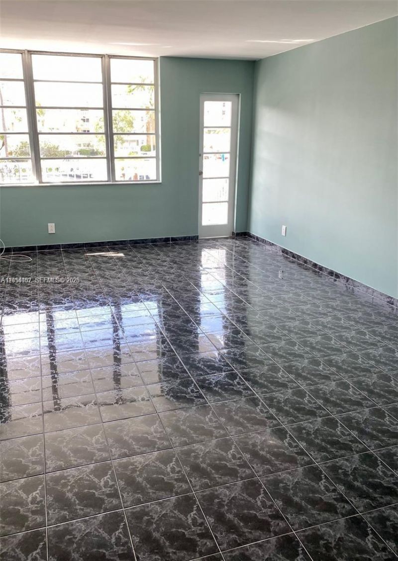 1913 S Ocean Dr , Unit 208, Hallandale Beach, FL 33009 Photo