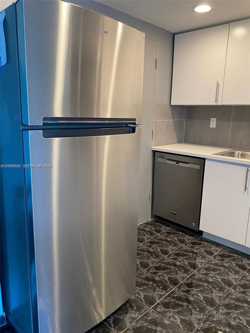 1913 S Ocean Dr , Unit 208, Hallandale Beach, FL 33009 Photo