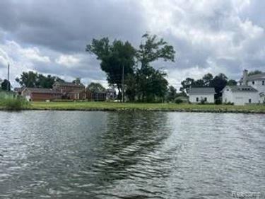 9510 Buckingham , White Lake Twp, MI 48386
