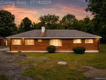 46495 North Avenue, Macomb Twp, MI 48042