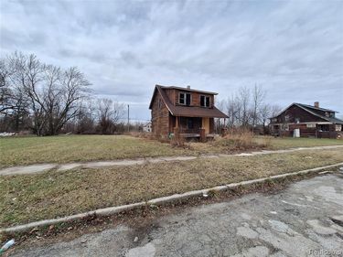 308 Cortland Street, Highland Park, MI 48203