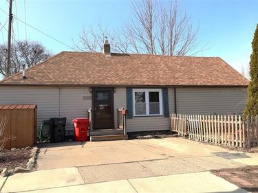15676 Frazho Road, Roseville, MI 48066