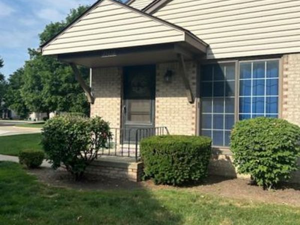 35138 N Bay Circle, Harrison Twp, MI 48045