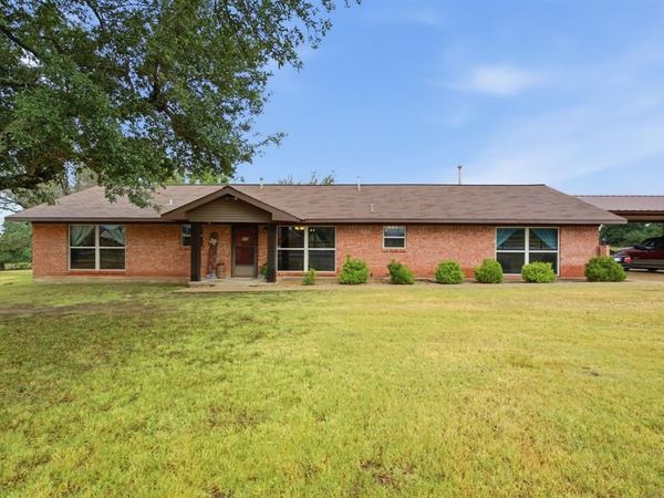1670 Alexander Road, Stephenville, TX 76401
