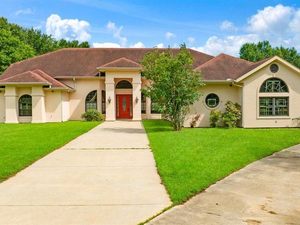 5310 Farm Road 195, Paris, TX 75462