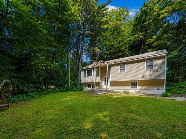 3 Cypress Lane, Essex, VT 05452