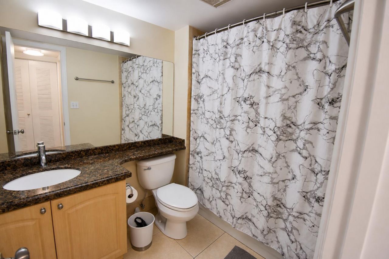 2768 S Carambola Circle S, Unit 302, Coconut Creek, FL 33066 Photo