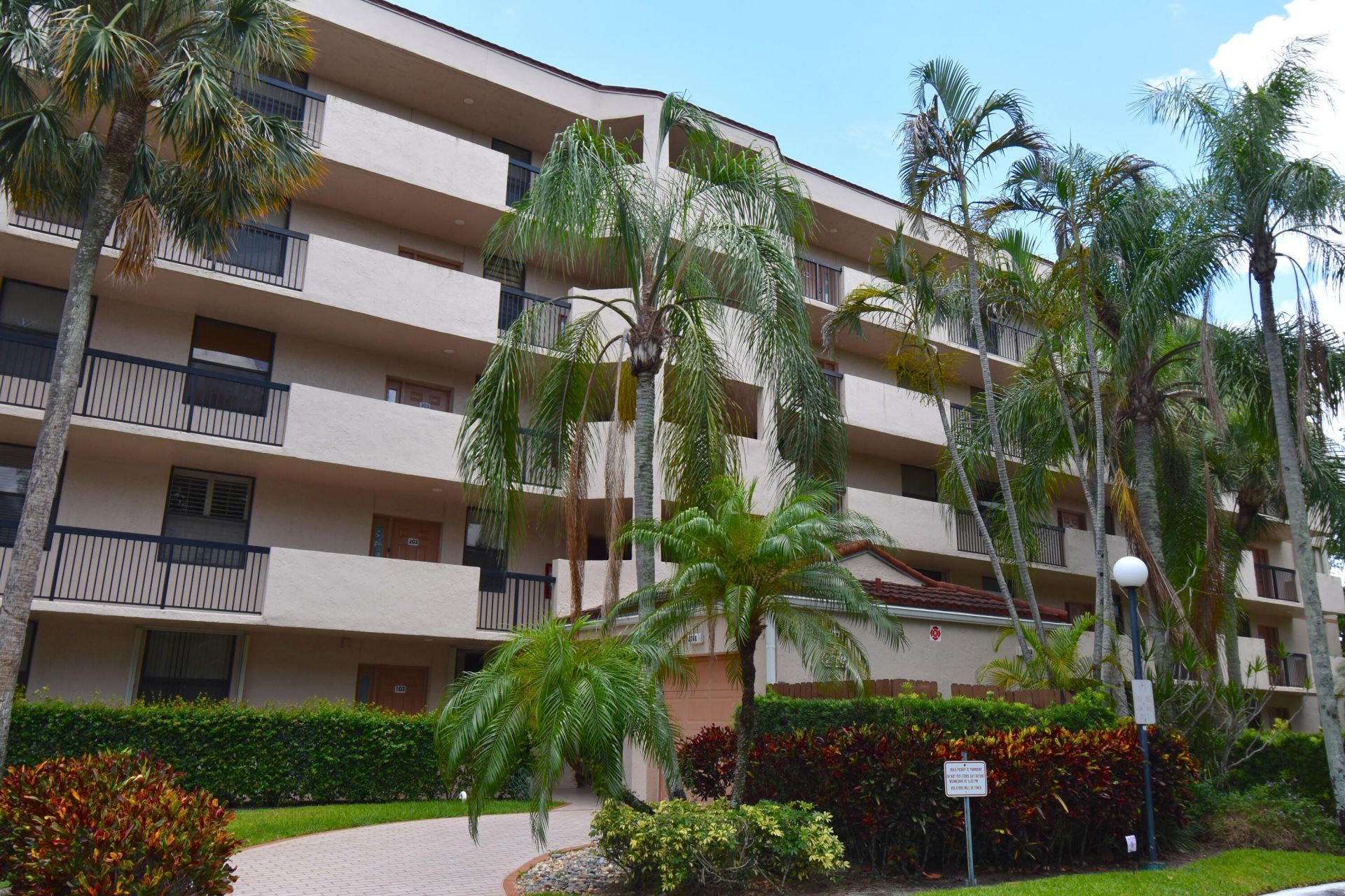 2768 S Carambola Circle S, Unit 302, Coconut Creek, FL 33066 Photo