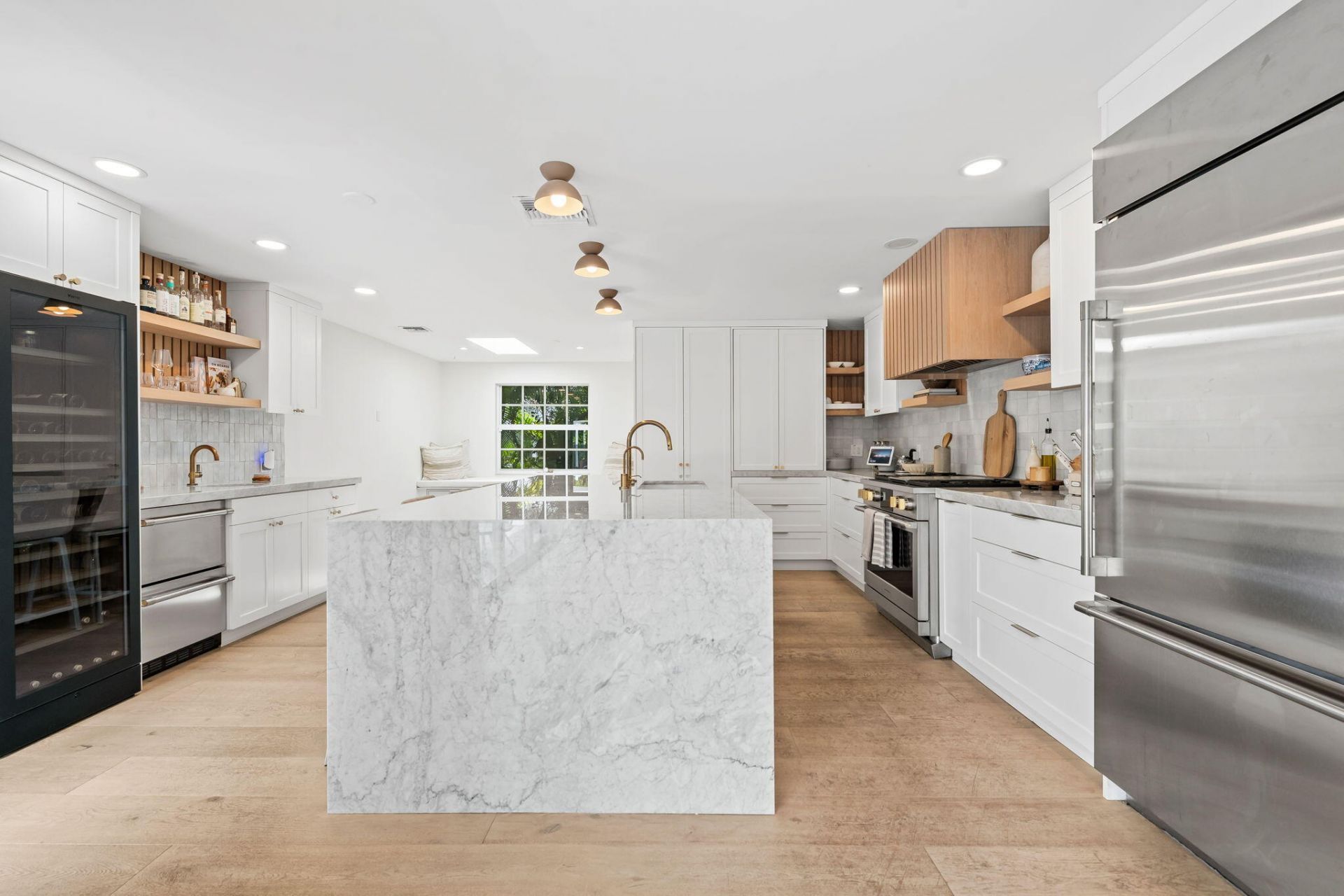 44 Fort Royal Isle, Fort Lauderdale, FL 33308 Photo