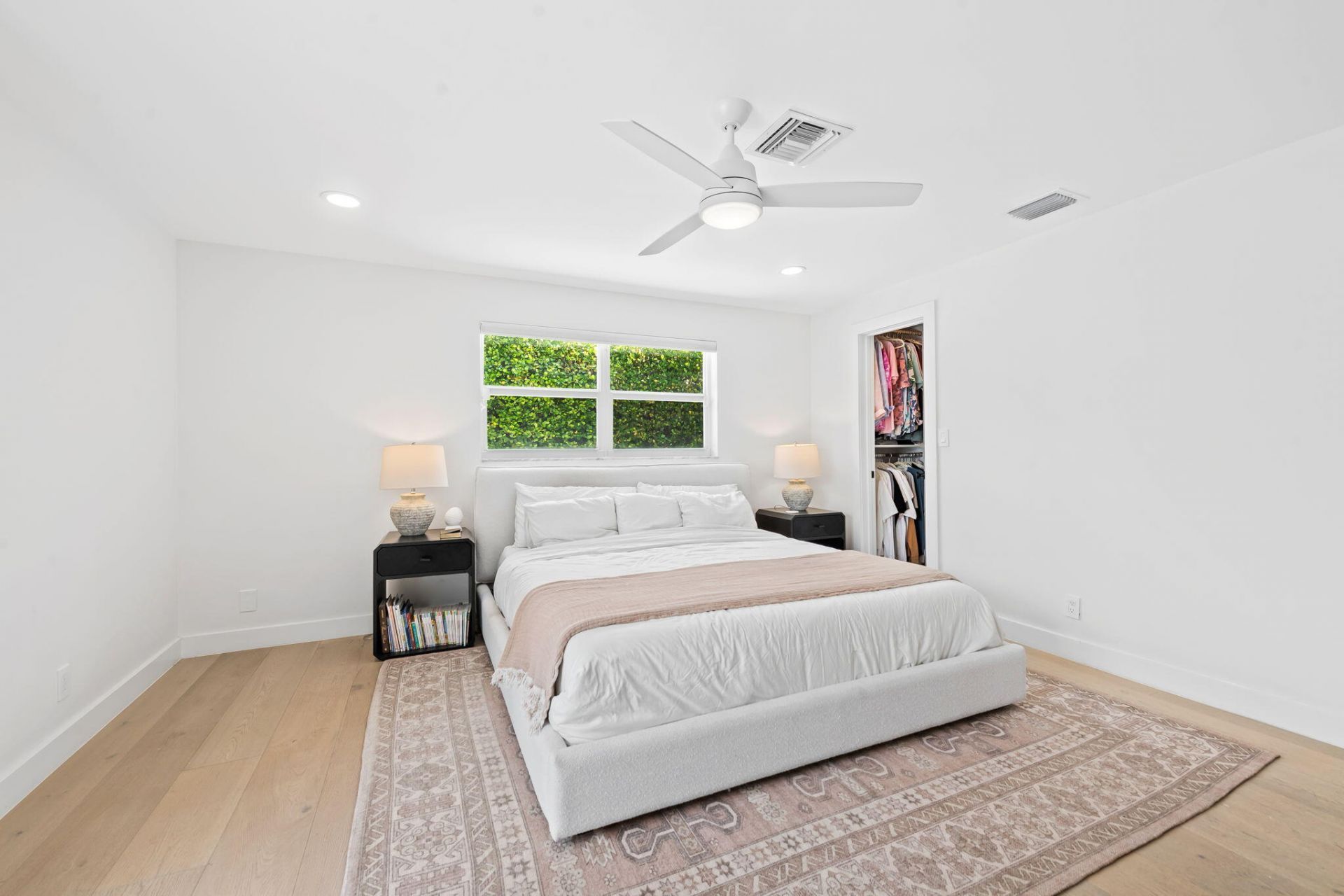 44 Fort Royal Isle, Fort Lauderdale, FL 33308 Photo