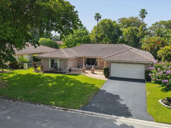 10884 NW 17TH Manor, Coral Springs, FL 33071