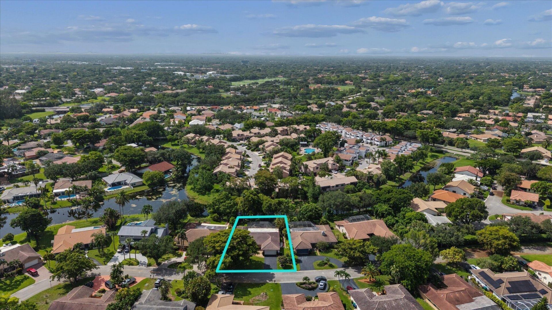 10884 NW 17th Manor, Coral Springs, FL 33071 Photo