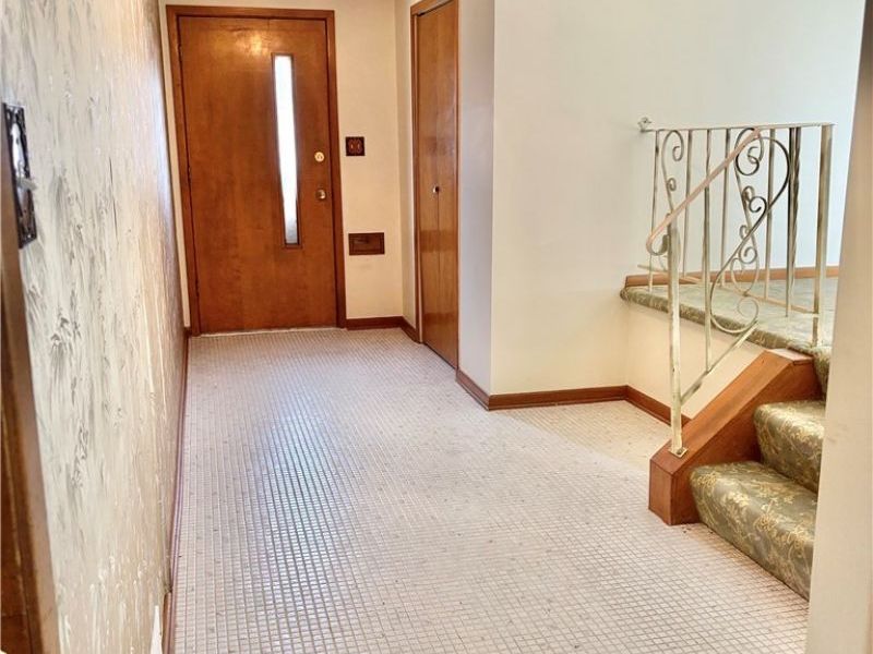 4092 Sarasota Drive, Parma, OH 44134 Photo 9