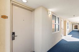 5200 N Ocean Blvd. photo 4