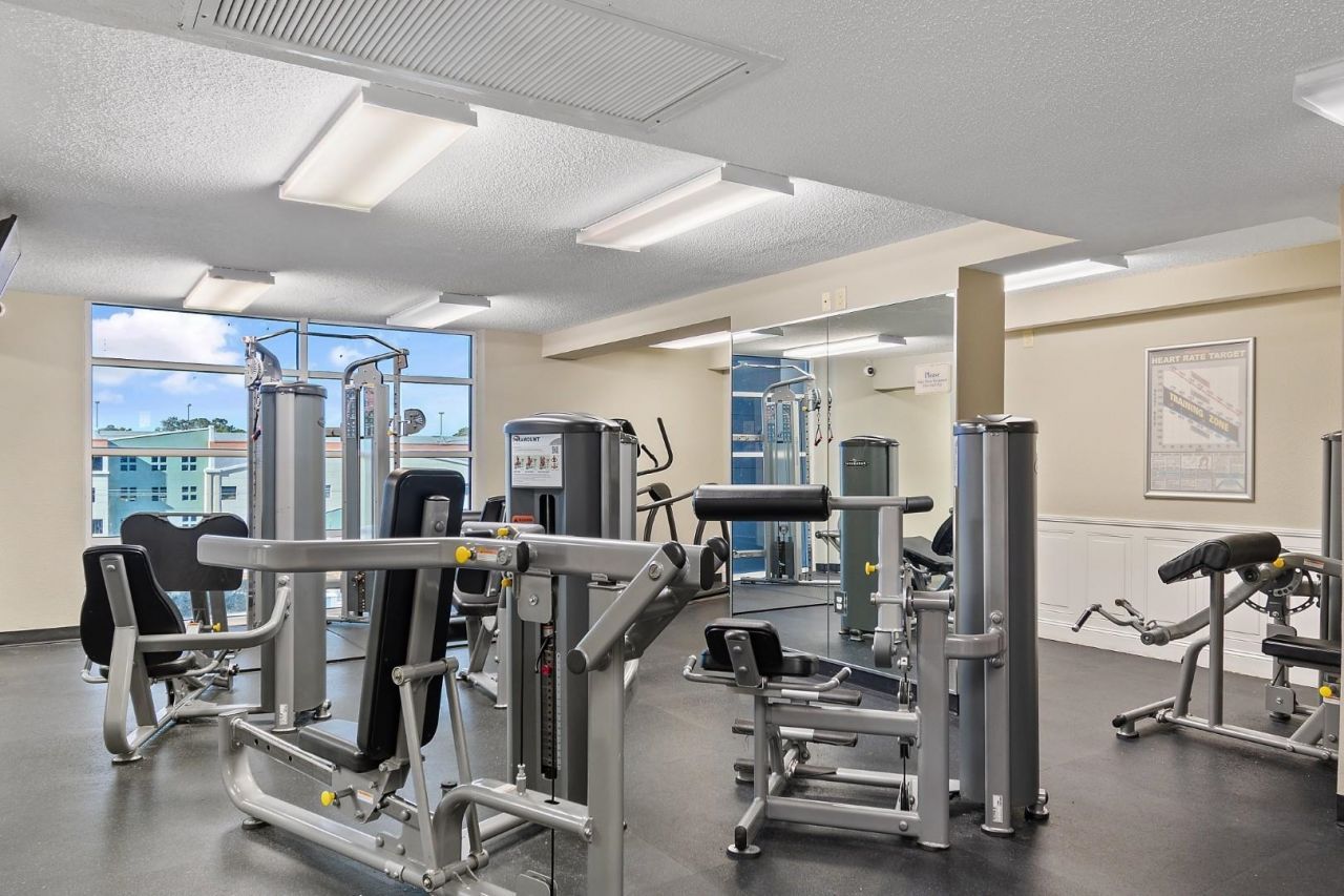 5200 N Ocean Blvd. Photo 38