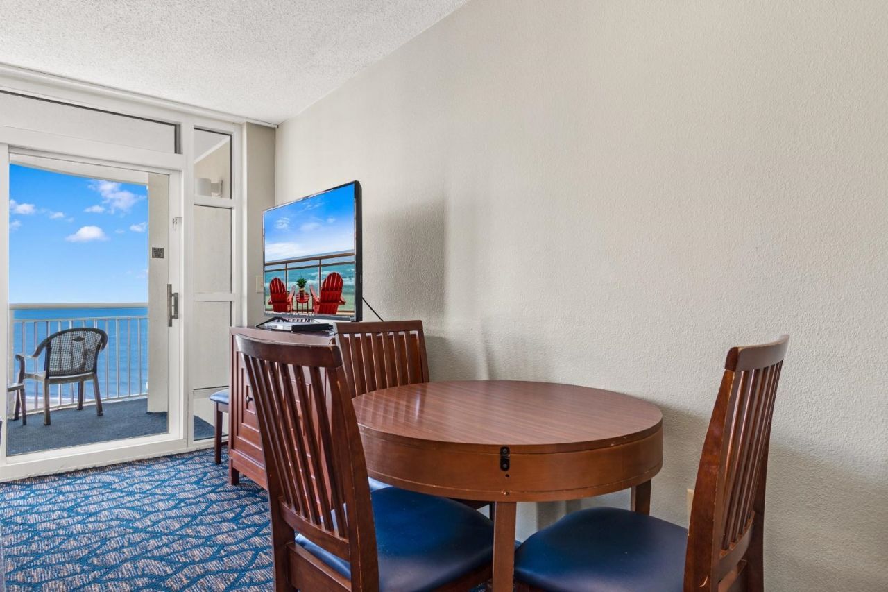 5200 N Ocean Blvd. Photo 9