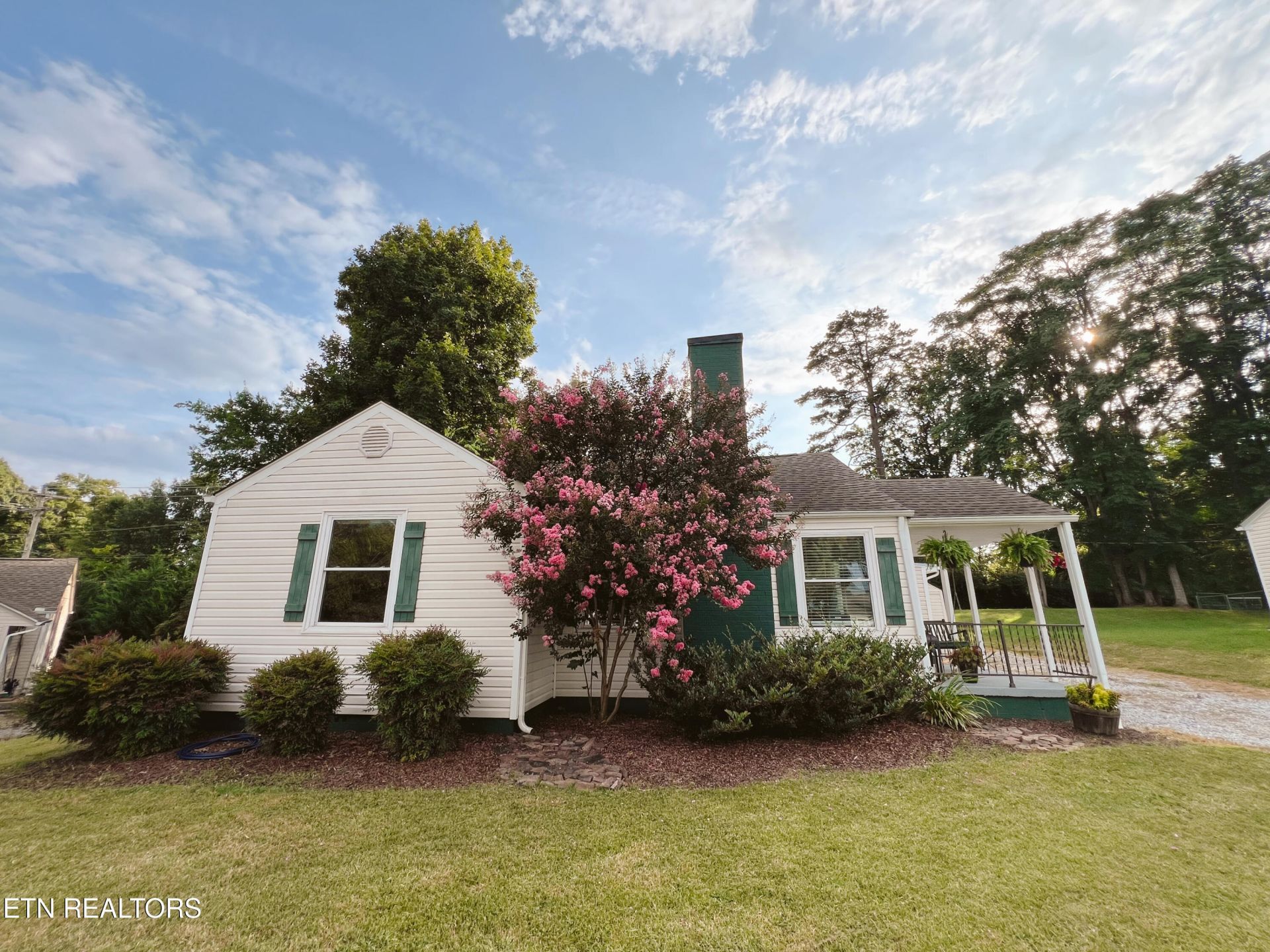 1777 Dalton St, Alcoa, TN 37701 Main Photo