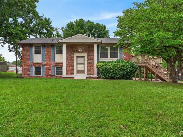309 Dunbar Cave Rd, Clarksville, TN 37043