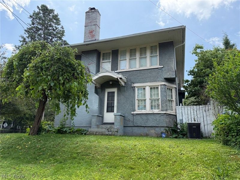 254 N Highland Avenue, Akron, OH 44303 Photo 3